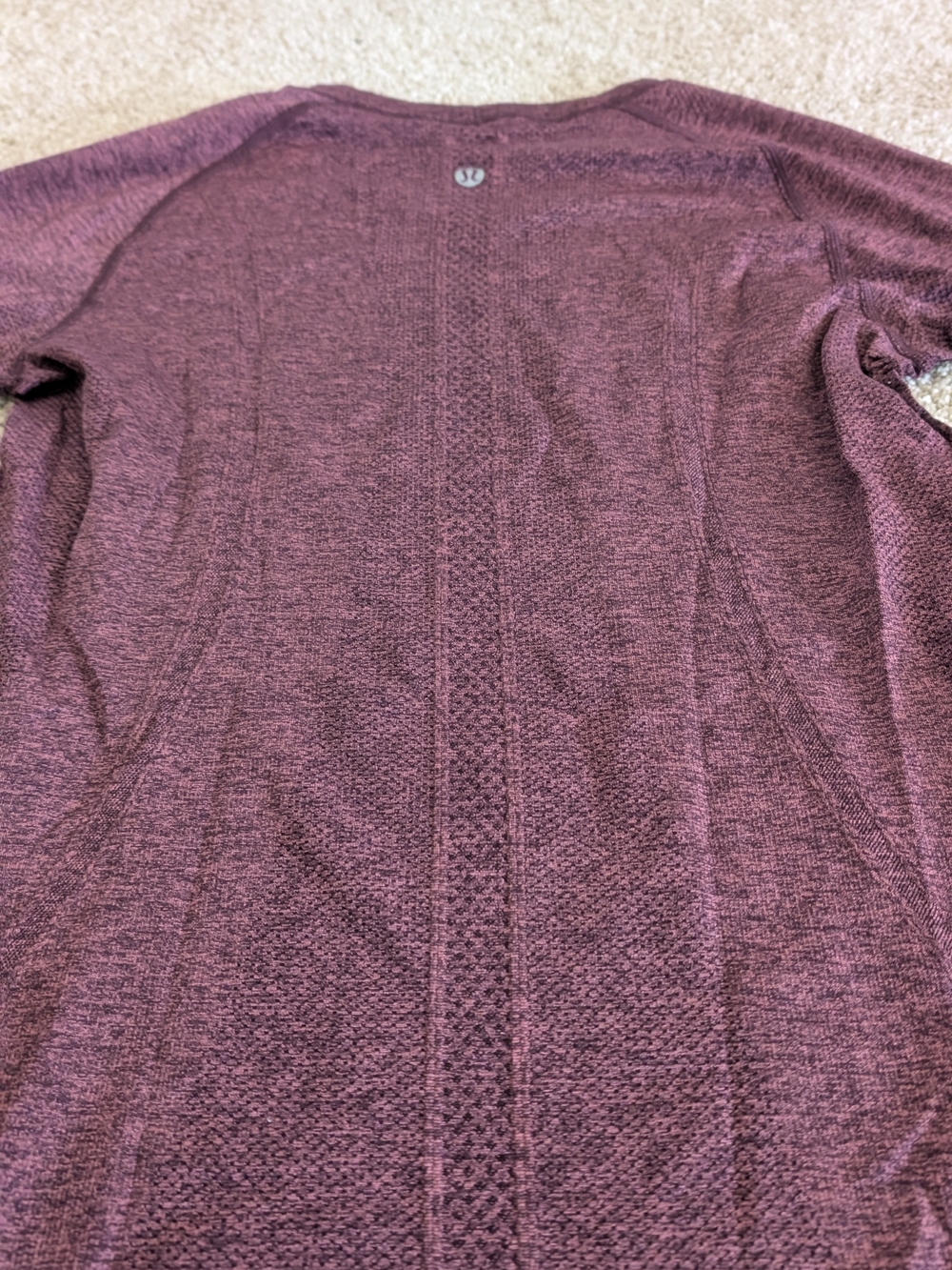 Lululemon Swiftly Tech Long Sleeve - Picture 9 of 9